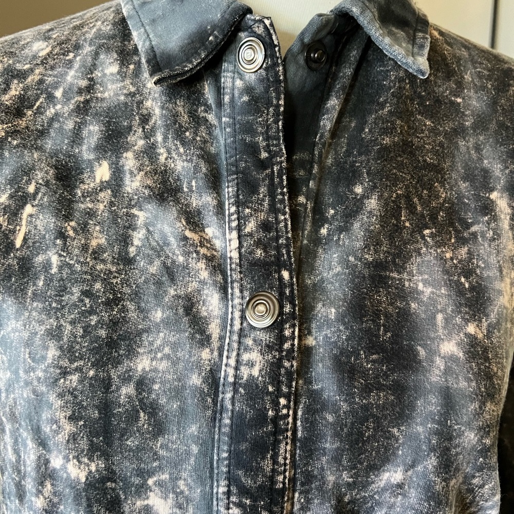 Fun pattern shacket style button up top. - Picture 4 of 8